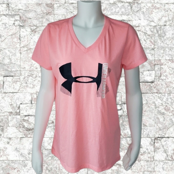 Under Armour Tops - Under Armour Women's Pink T-Shirt. Medium.